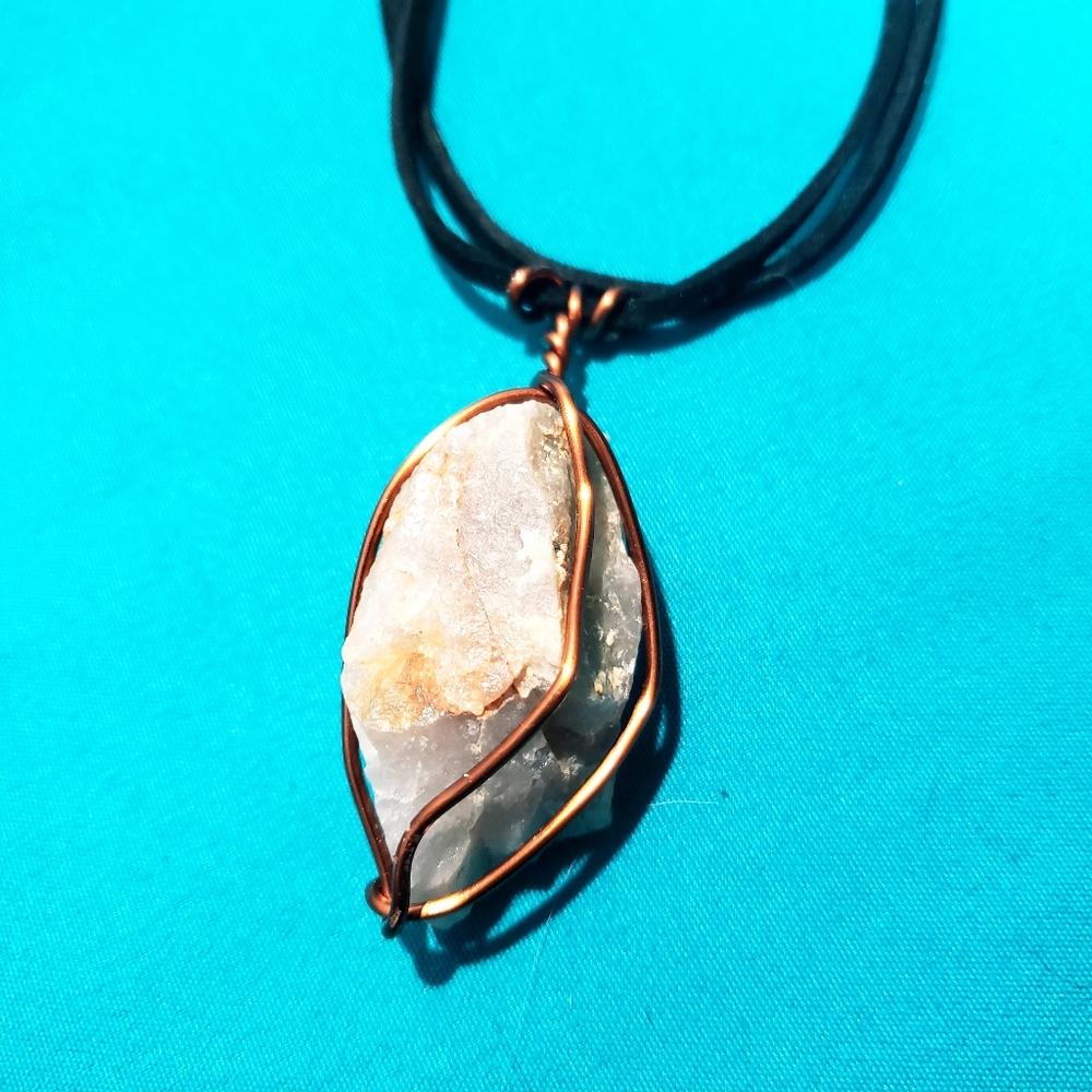 Copper wrapped frozen alien quartz choker 👽